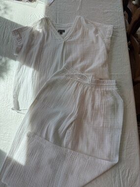 Style & Co. White Two-Piece Gauze Lounge Set